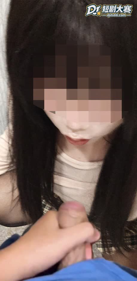 男公厕露出，陌陌随机约到两人口交相关图片4