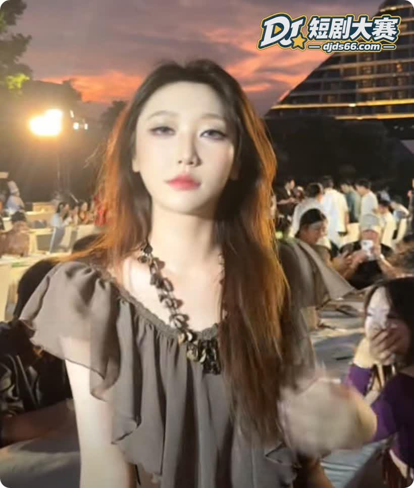 东东电竞 女陪玩毛毛相关图片23